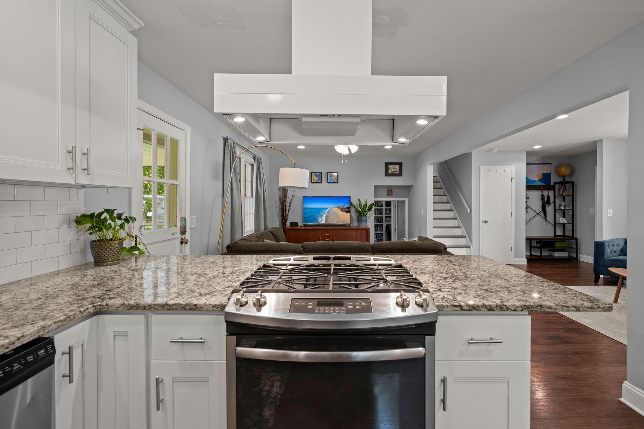 48 Heathwood Drive