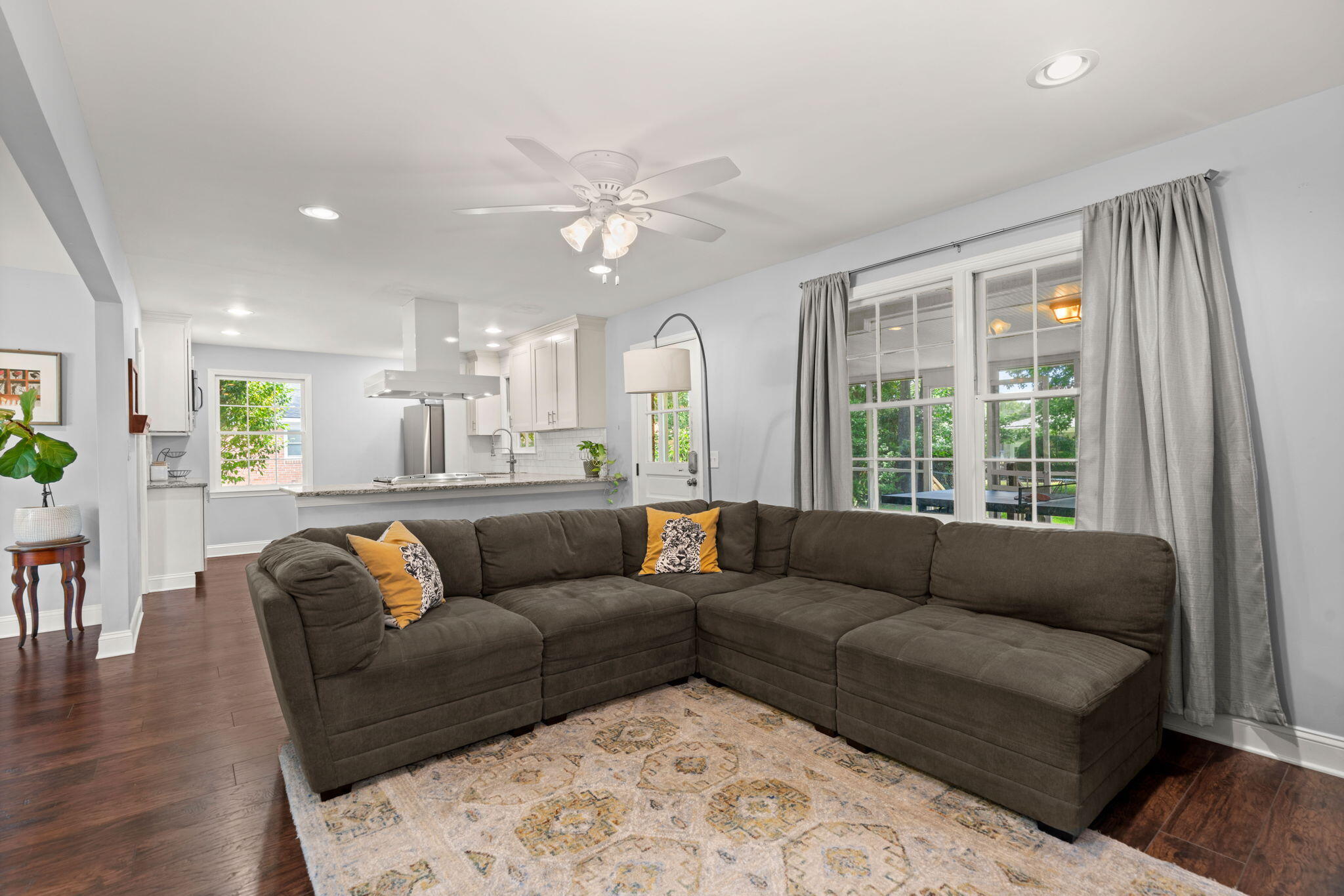 48 Heathwood Drive