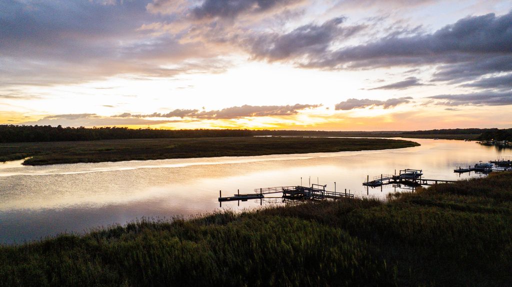 Photo of 316 Anadale Court, North Charleston, SC 29418 (MLS # 25027933)