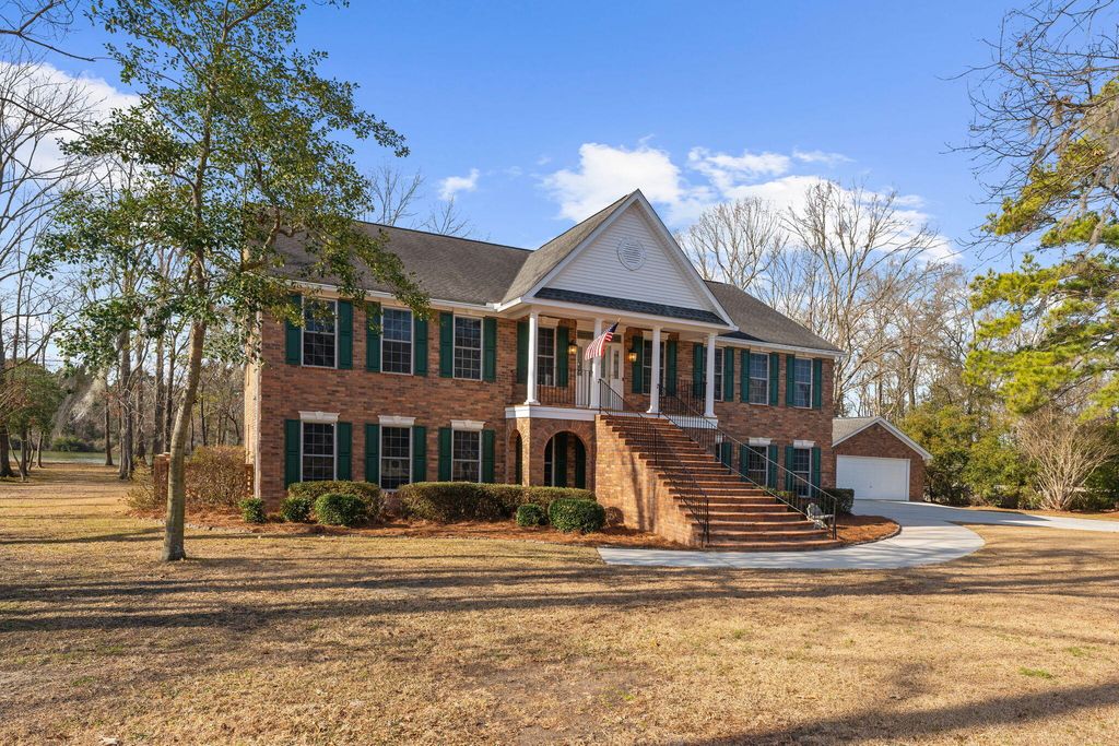 Photo of 146 Loganberry Circle, Goose Creek, SC 29445 (MLS # 26002822)