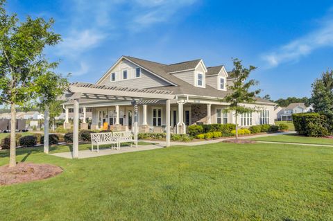 A home in Summerville