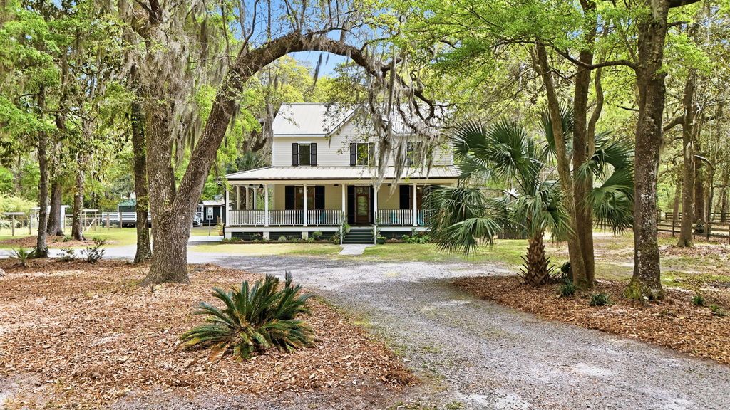 Photo of 3002 Edenvale Road, Johns Island, SC 29455 (MLS # 26009273)