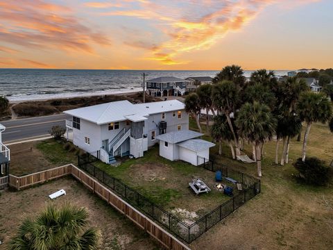 A home in Edisto Beach