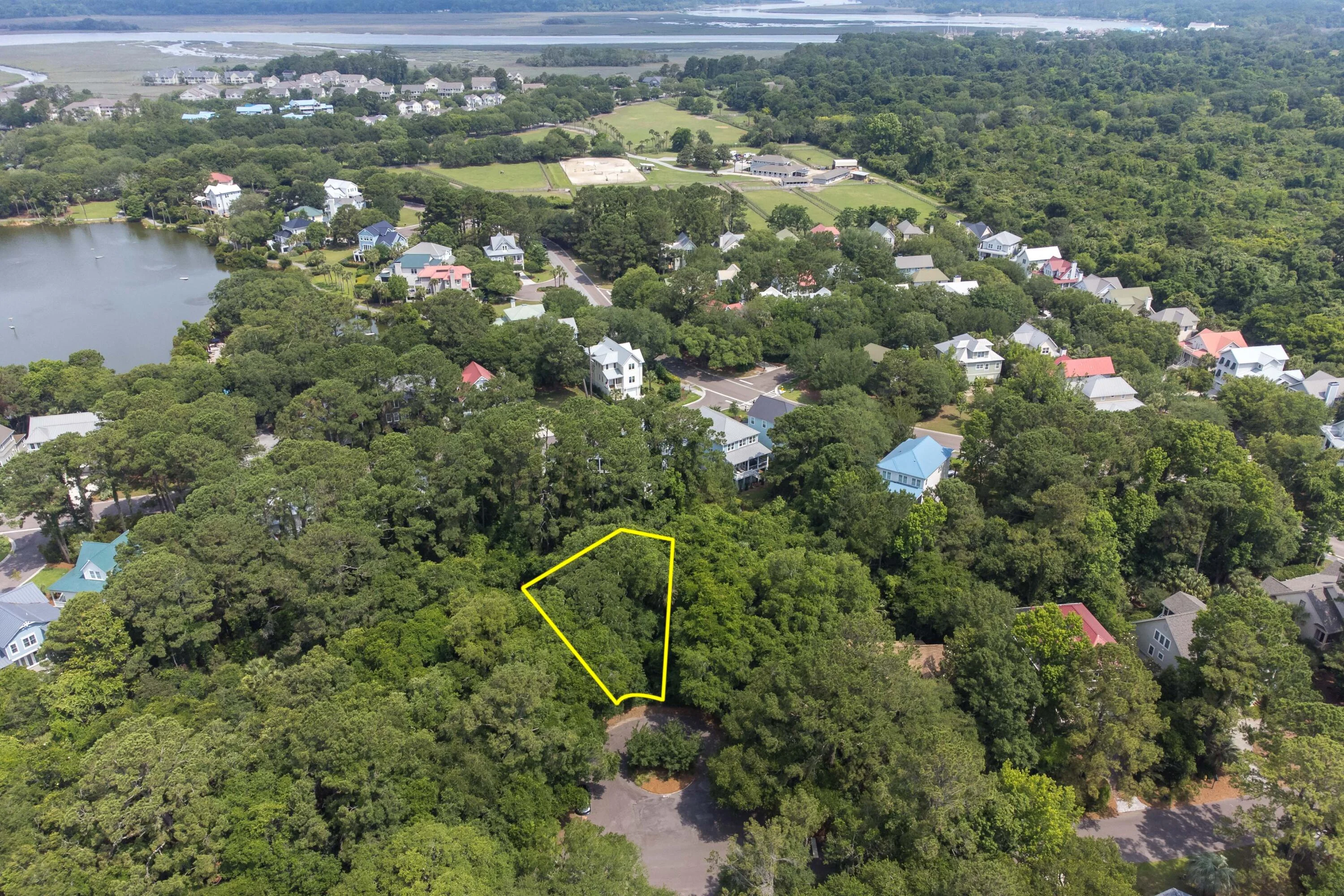 2124 Royal Pine Drive