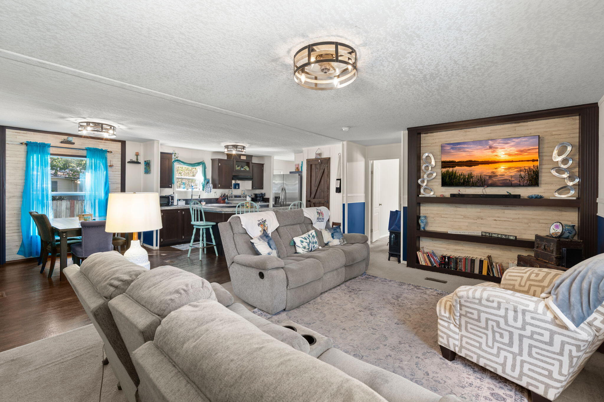209 Twin Lake Drive