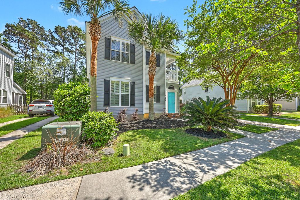 Photo of 1728 Alan Brooke Drive, Mount Pleasant, SC 29466 (MLS # 26010804)