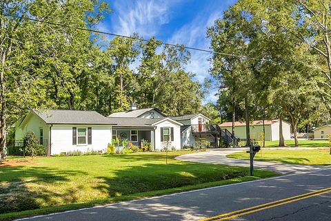 A home in Summerville