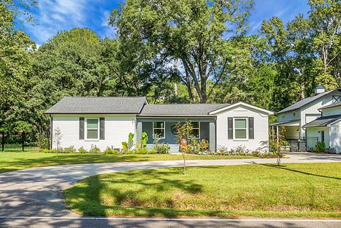 A home in Summerville