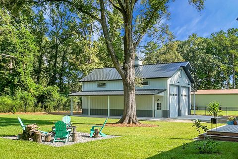 A home in Summerville