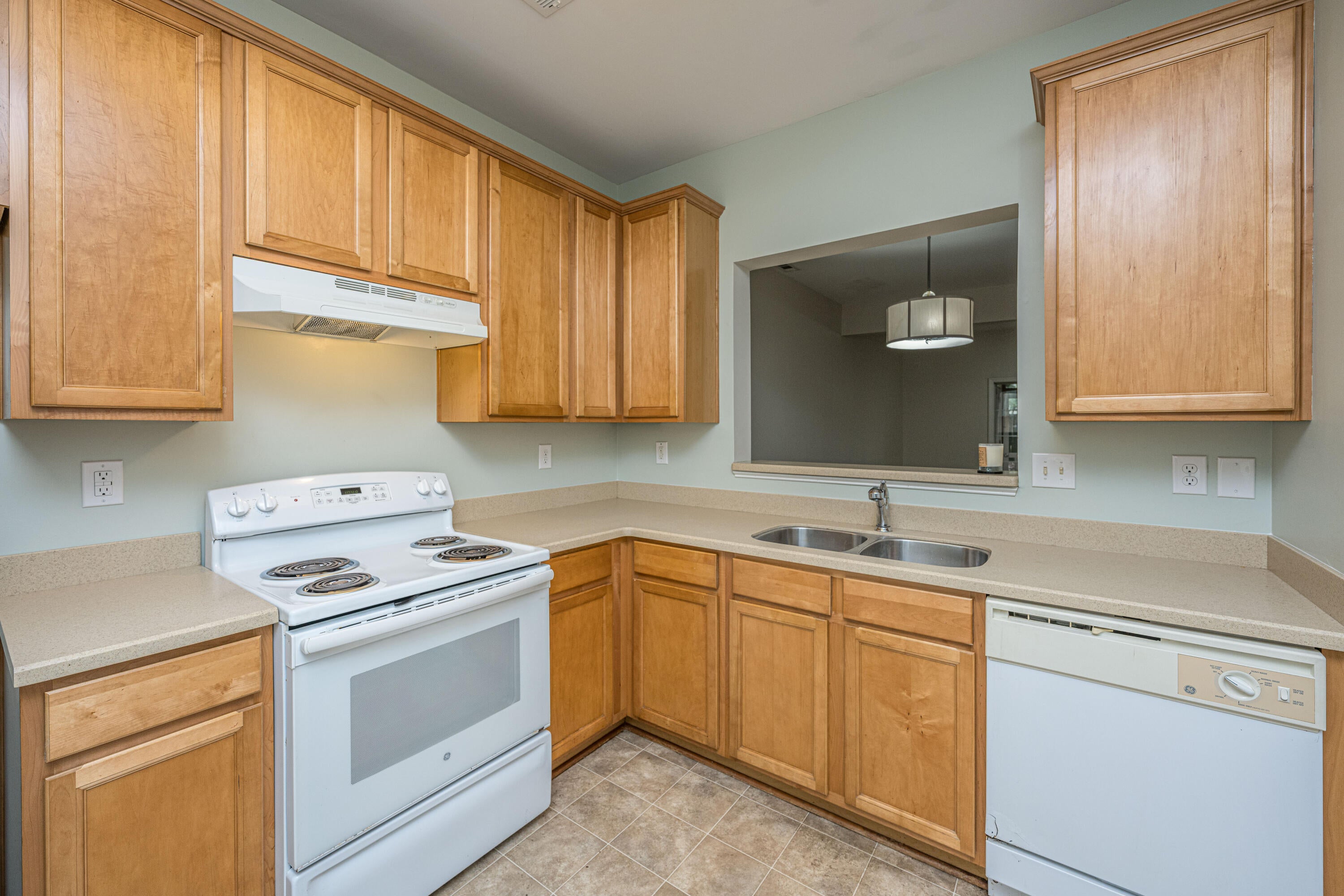 202 Twin Tree Drive