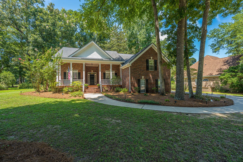 Photo of 5201 Forest Oaks Drive, Hollywood, SC 29449 (MLS # 26023704)