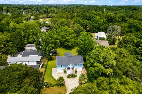 Photo of 710 Riverland Drive, Charleston, SC 29412 (MLS # 26018871)