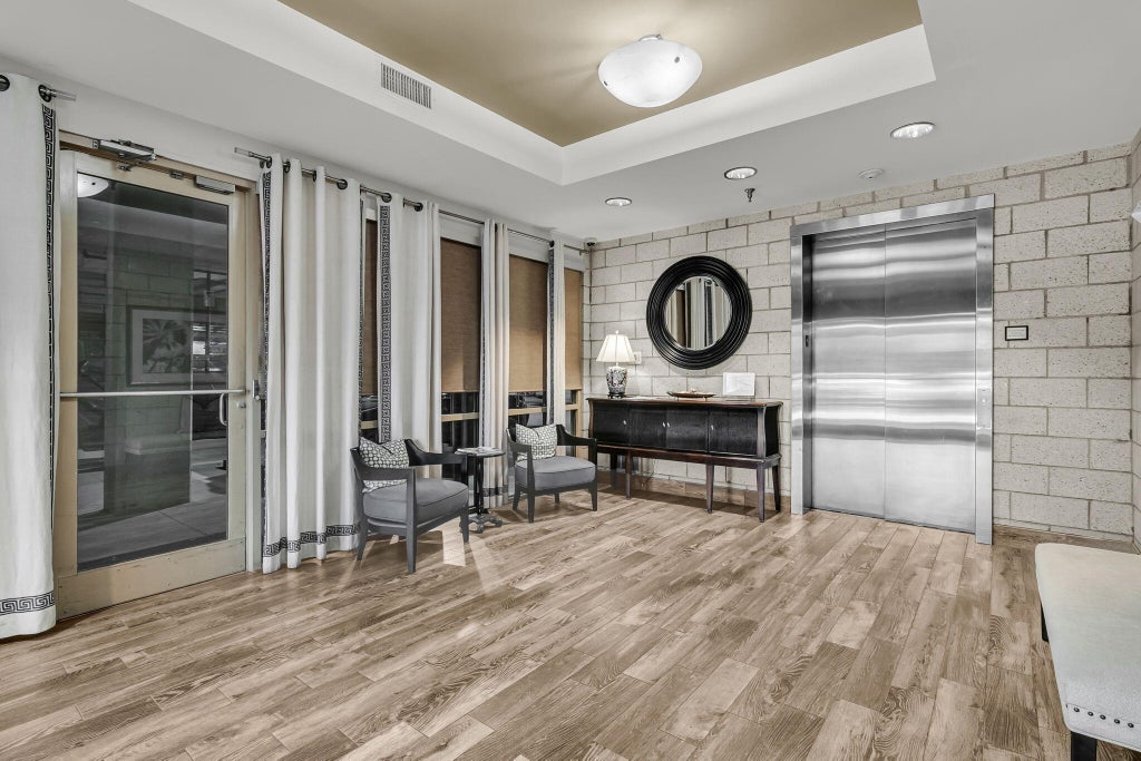 Photo of 200 River Landing Drive #Unit 107h, Charleston, SC 29492 (MLS # 26024397)