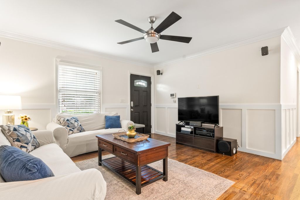 Photo of 1547 Seacroft Road, James Island, SC 29412 (MLS # 25022515)