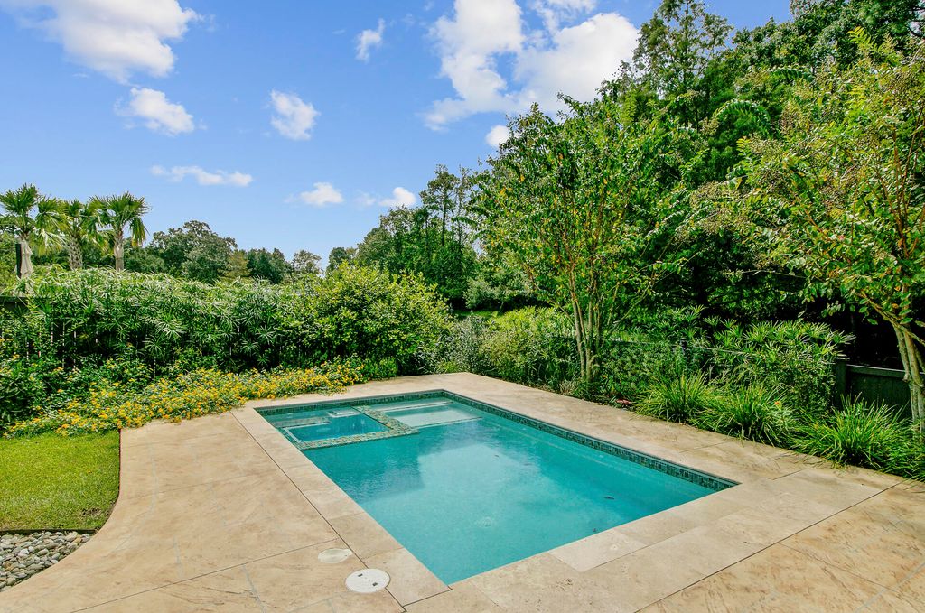 Photo of 746 Goodlet Circle, Charleston, SC 29412 (MLS # 25032343)