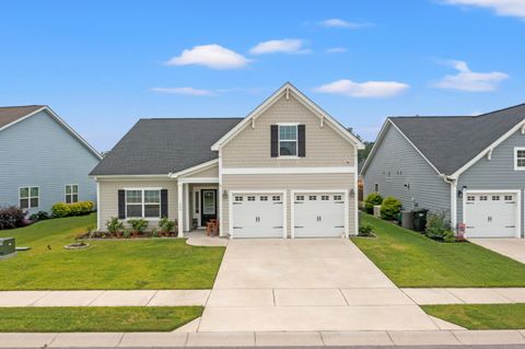 Photo of 209 Fiddleback Drive, Summerville, SC 29486 (MLS # 26017699)