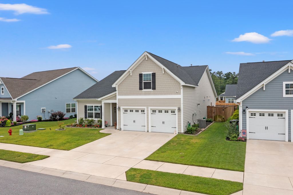 Photo of 209 Fiddleback Drive, Summerville, SC 29486 (MLS # 26017699)
