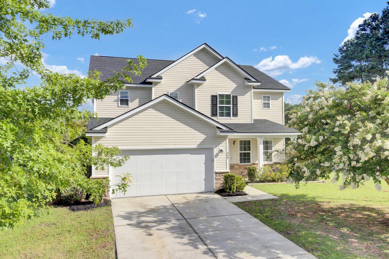 340 Albrighton Way