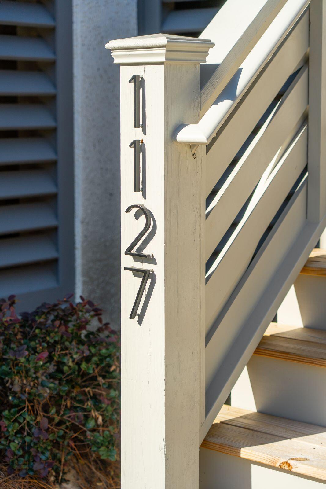 1127 Hamlin Road