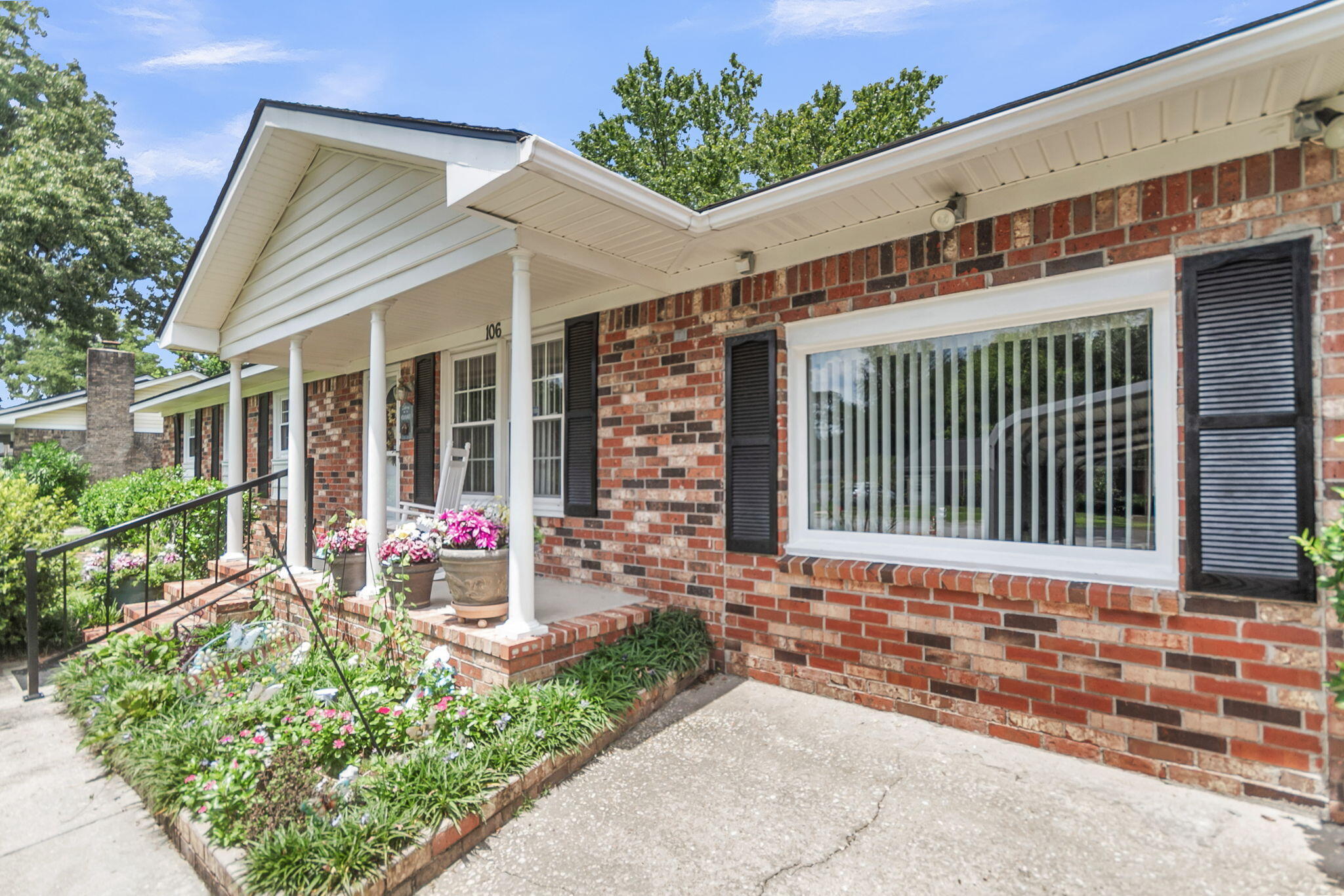 106 Hartford Drive
