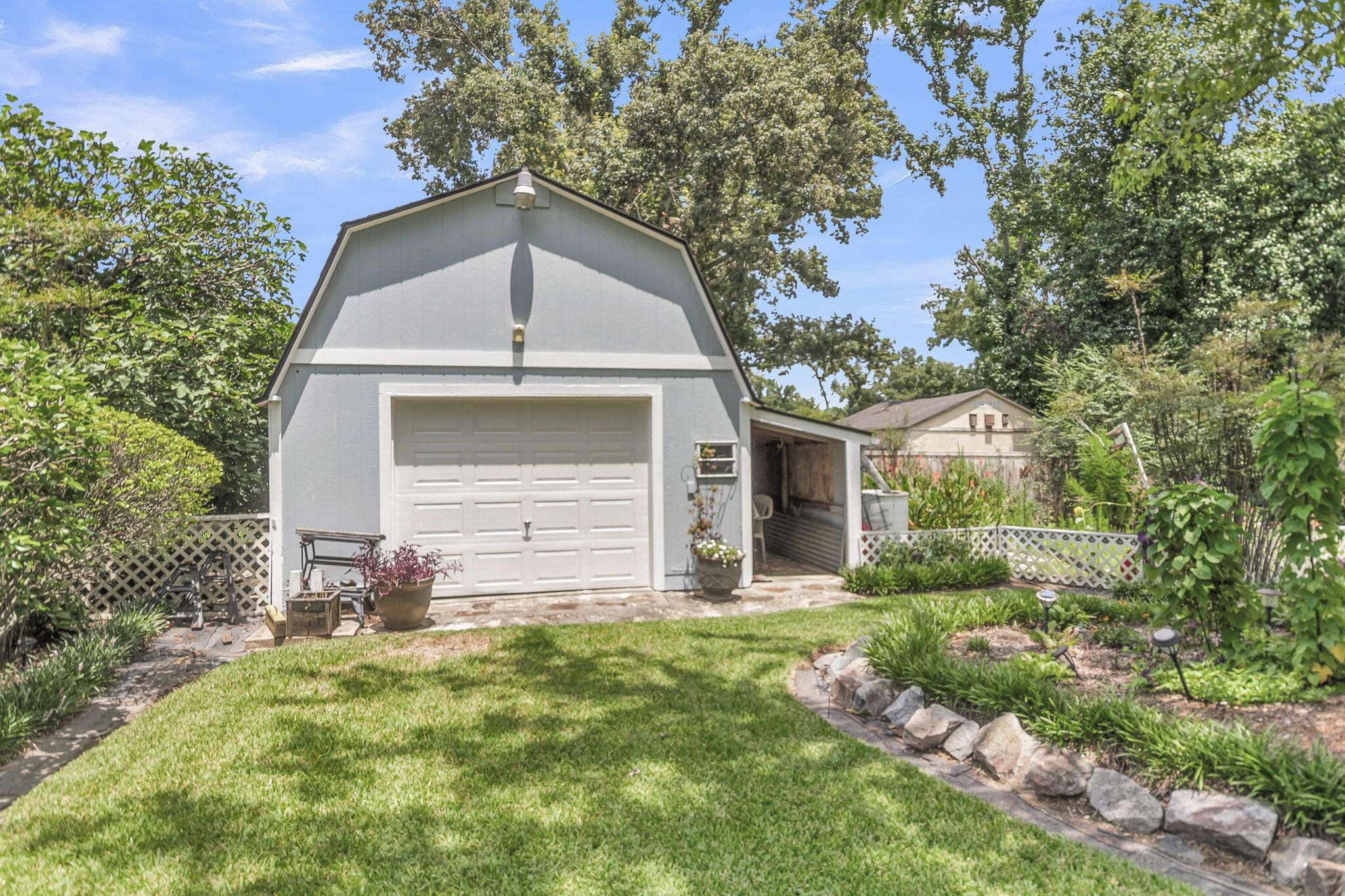 106 Hartford Drive