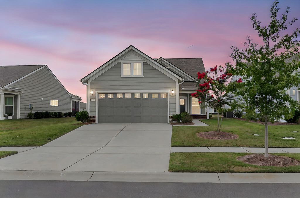 Photo of 214 Garden Gate Way, Summerville, SC 29486 (MLS # 25024950)