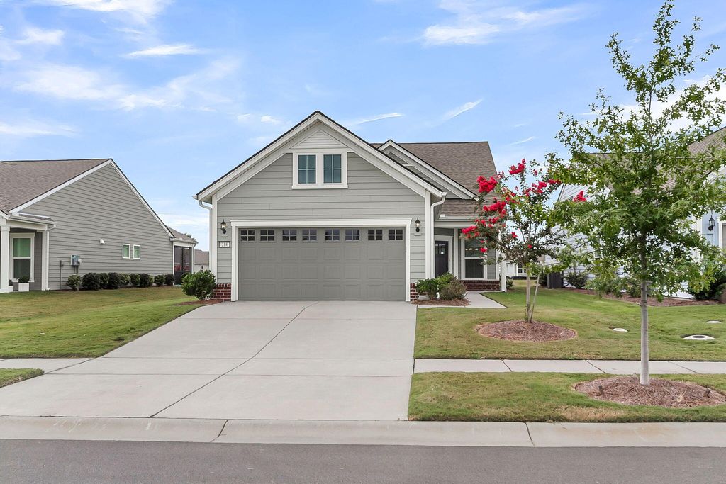 Photo of 214 Garden Gate Way, Summerville, SC 29486 (MLS # 25024950)