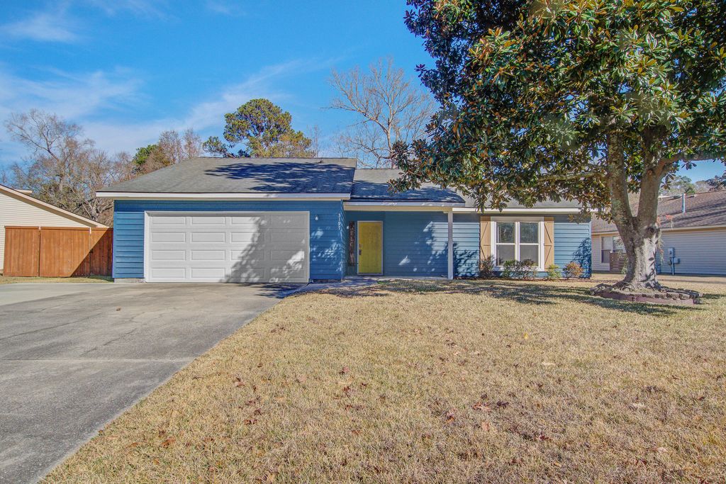 Photo of 3197 Landing Parkway, Charleston, SC 29420 (MLS # 26000043)