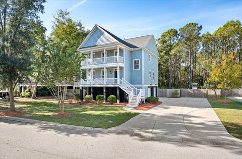 A home in Mount Pleasant