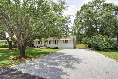 A home in Mount Pleasant