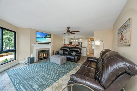 A home in Folly Beach