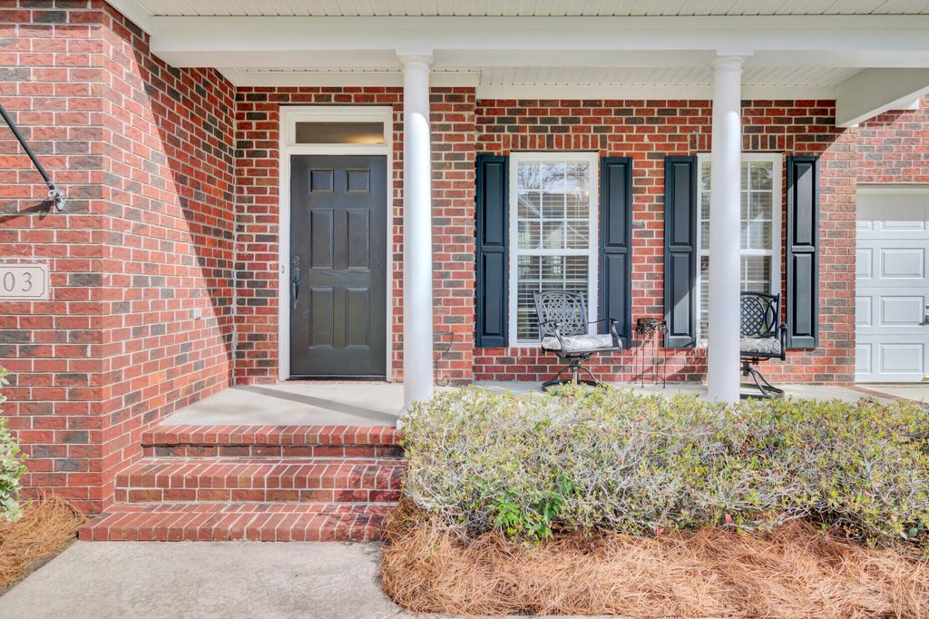 Photo of 103 Sago Palm Court, Summerville, SC 29483 (MLS # 26007718)