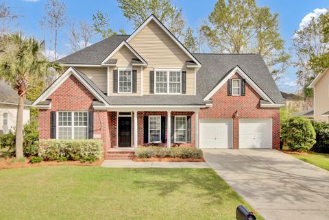 Photo of 103 Sago Palm Court, Summerville, SC 29483 (MLS # 26007718)