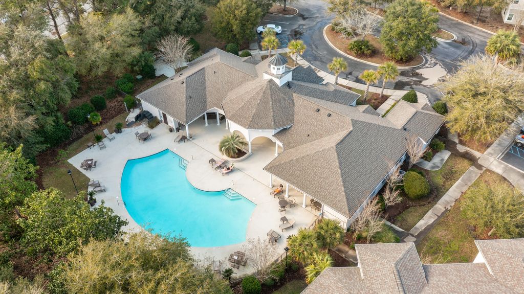 Photo of 1300 Park West Boulevard #110, Mount Pleasant, SC 29466 (MLS # 26014017)