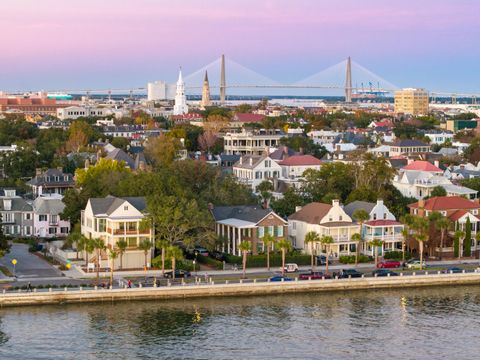 14 1/2 Murray Boulevard Charleston SC 29401