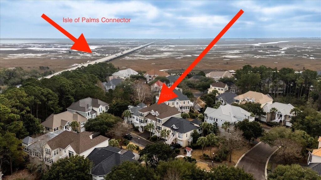 Photo of 1904 English Ivy Court, Mount Pleasant, SC 29464 (MLS # 25029029)