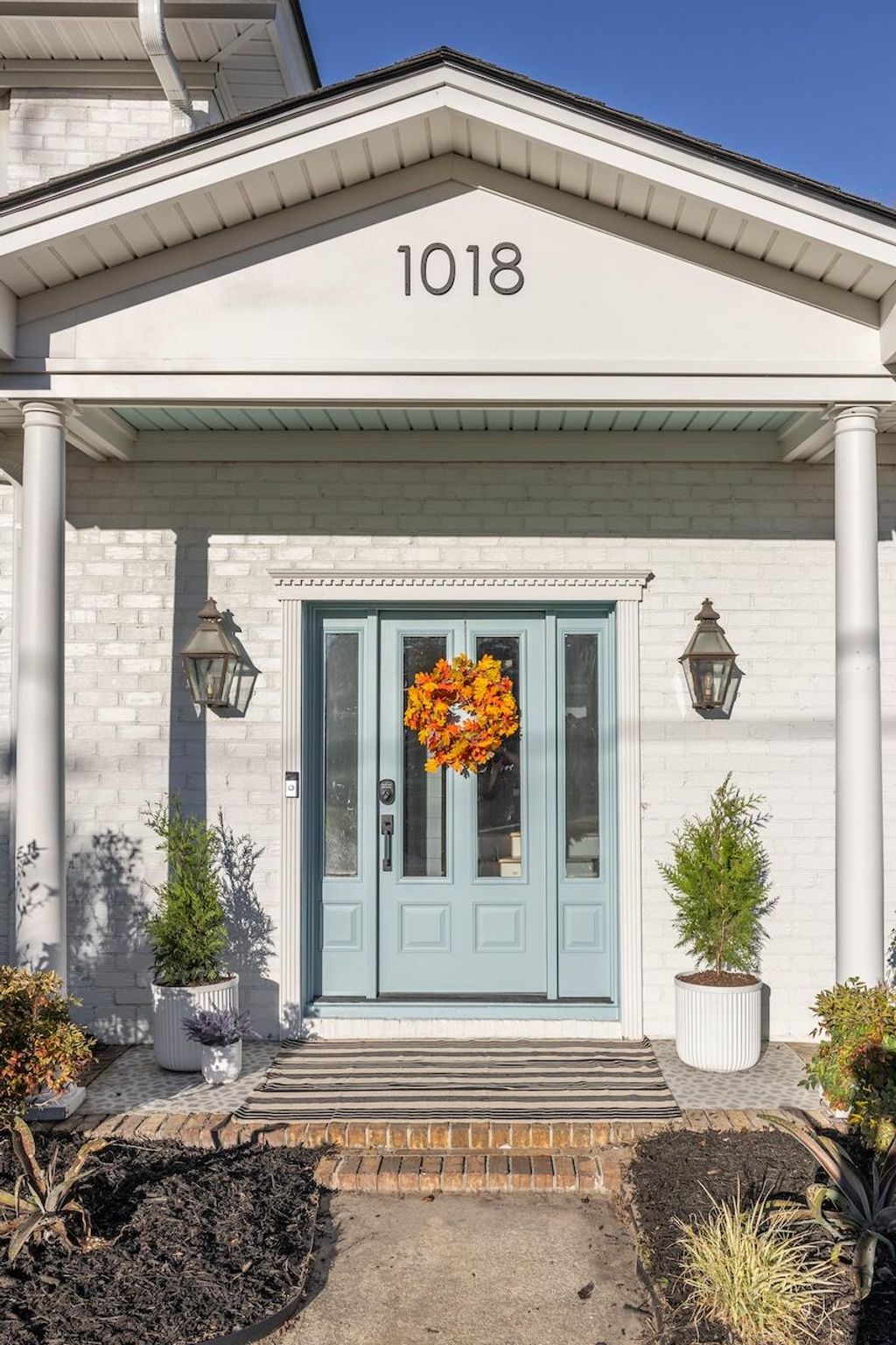 Photo of 1018 Chambers Lane, Mount Pleasant, SC 29464 (MLS # 26001362)