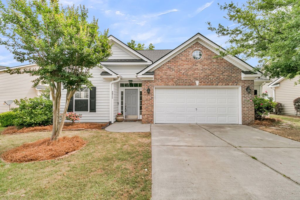 Photo of 4972 Franconia Drive, Summerville, SC 29485 (MLS # 26012007)