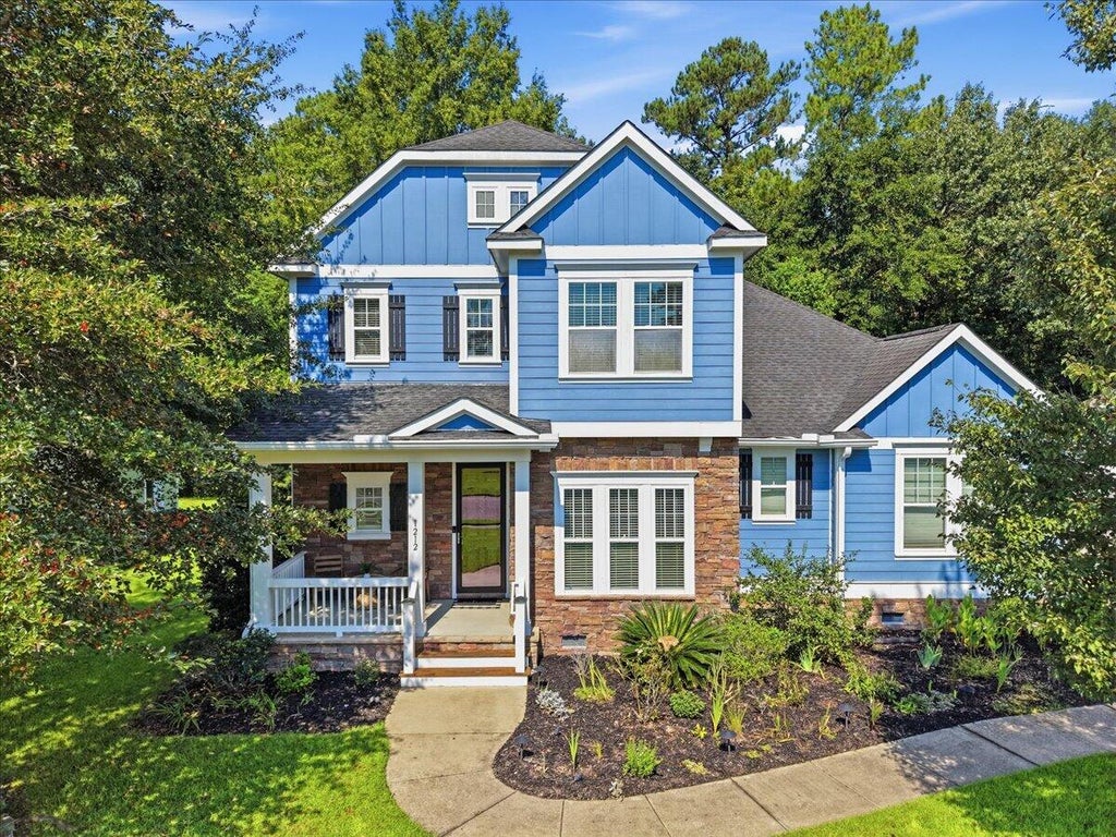 Photo of 1212 Pasture View Drive, Hanahan, SC 29410 (MLS # 26024305)