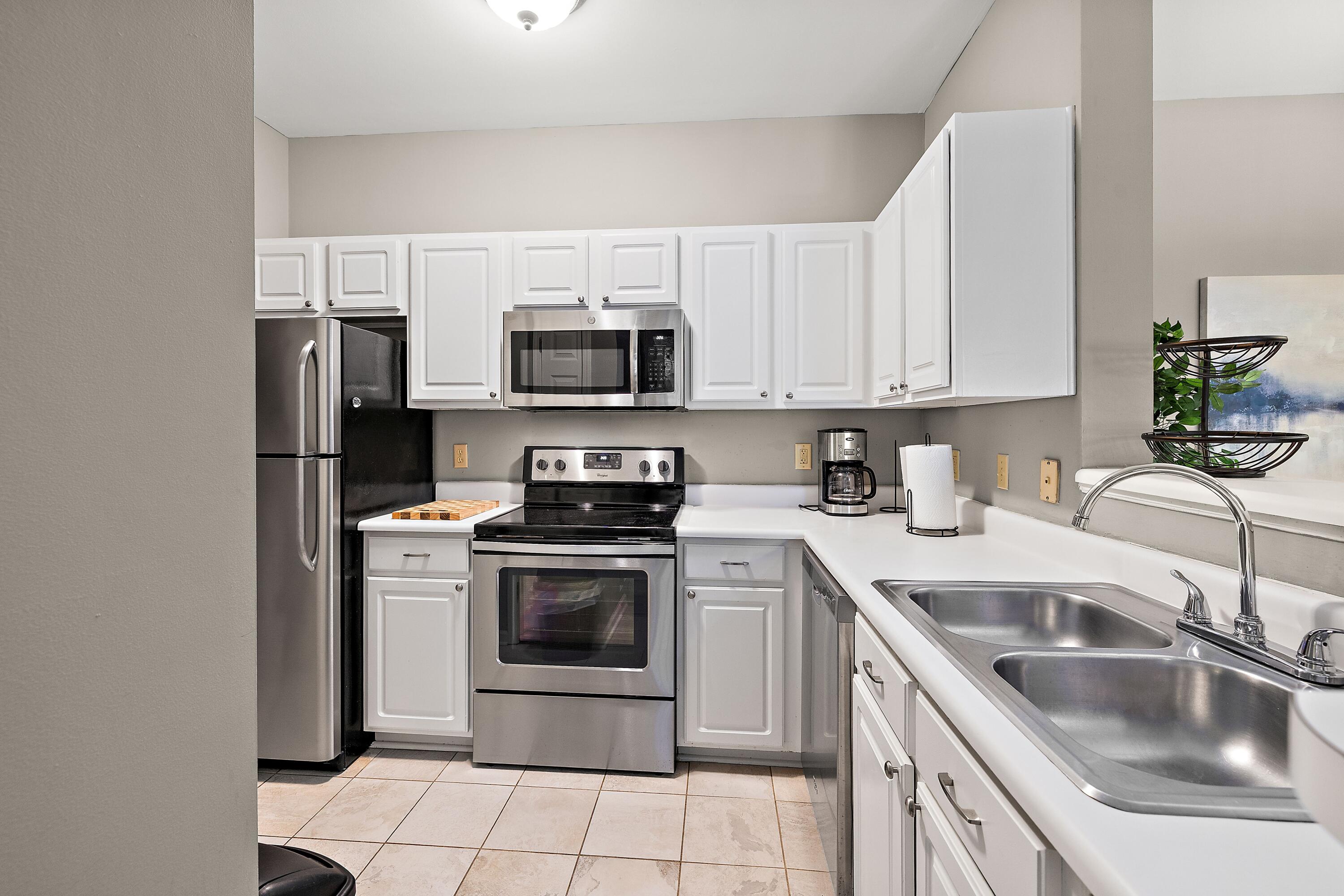 1600 Long Grove Drive 417