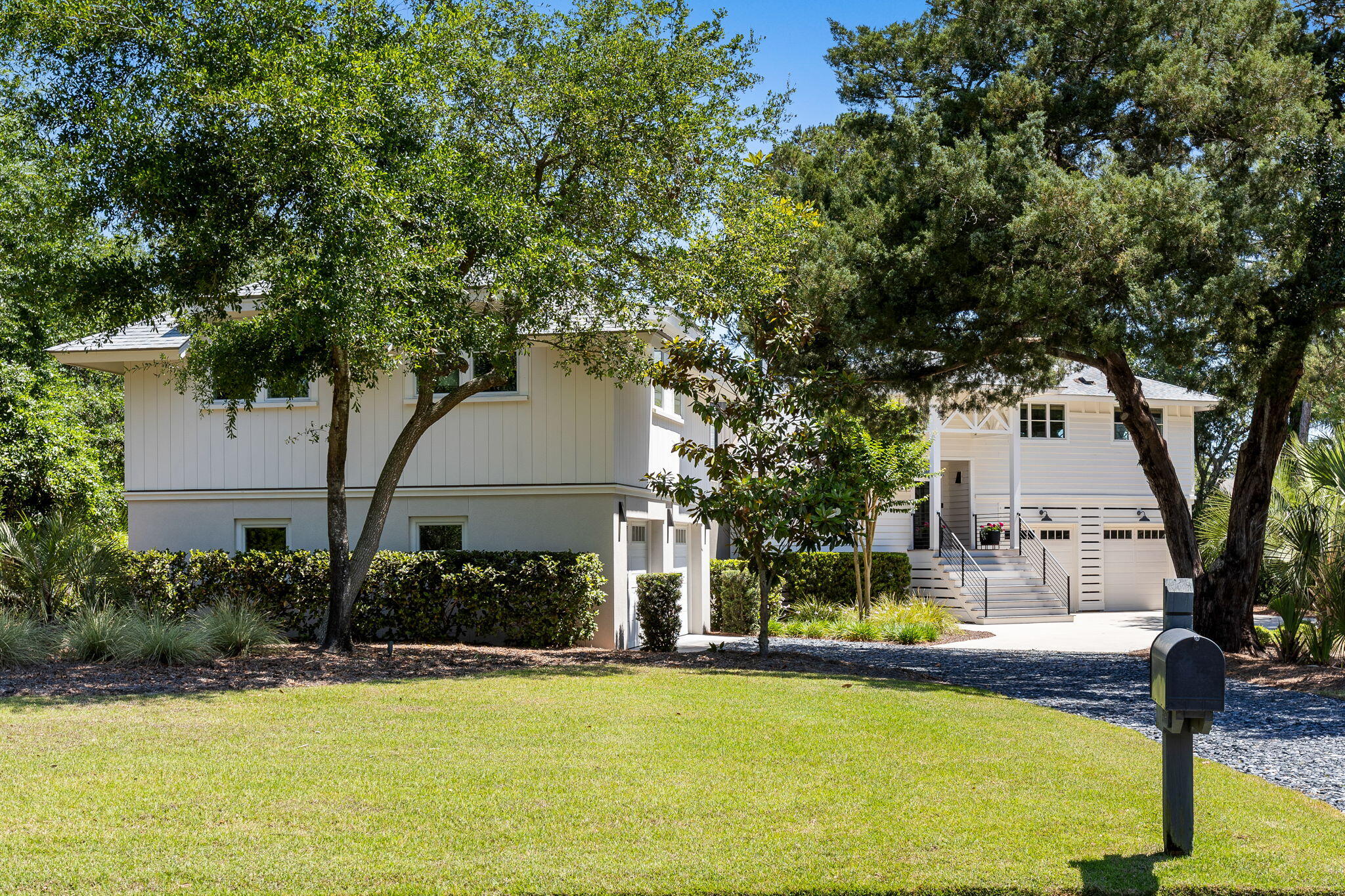 3560 Seaview Drive