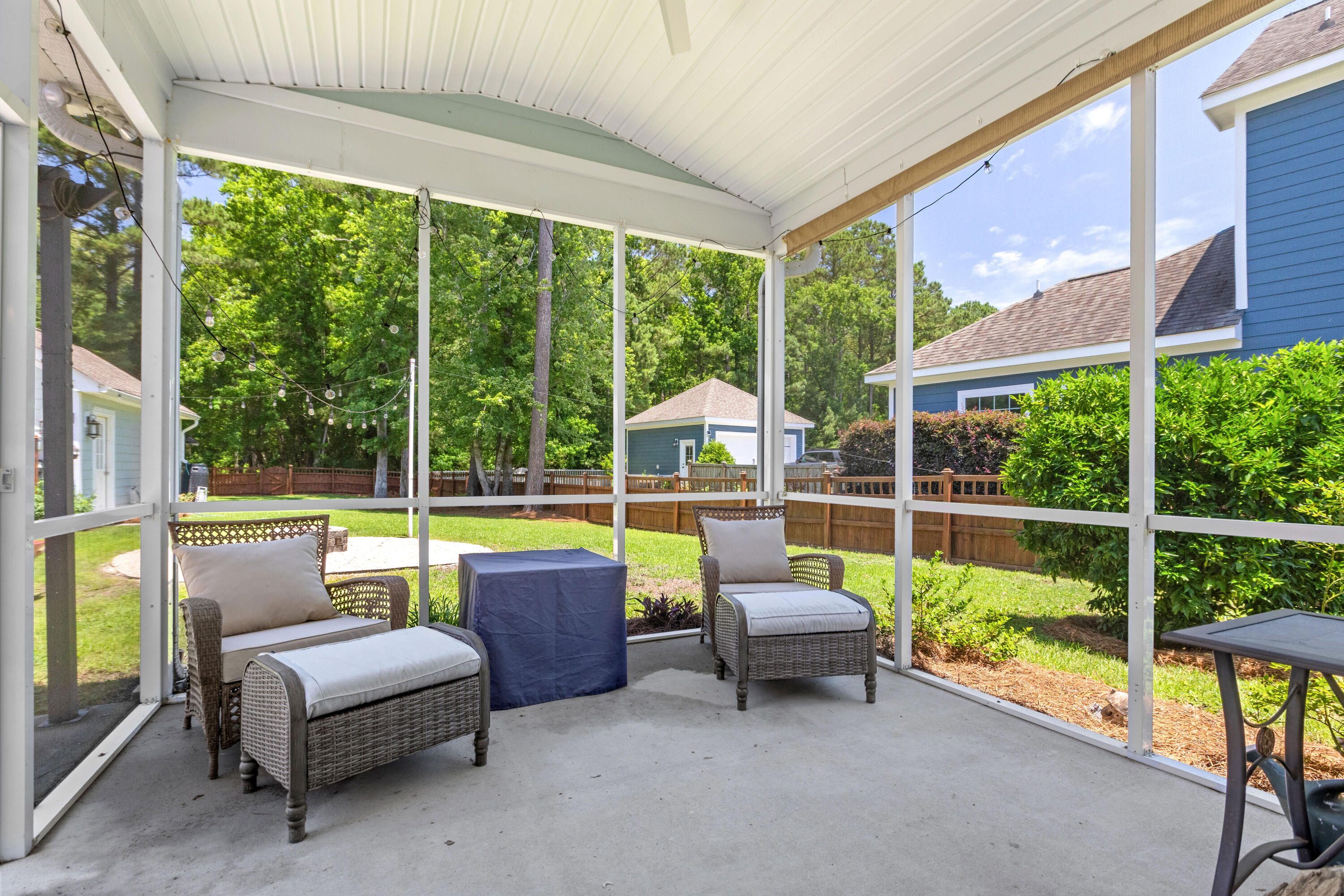 1666 Sparkleberry Lane