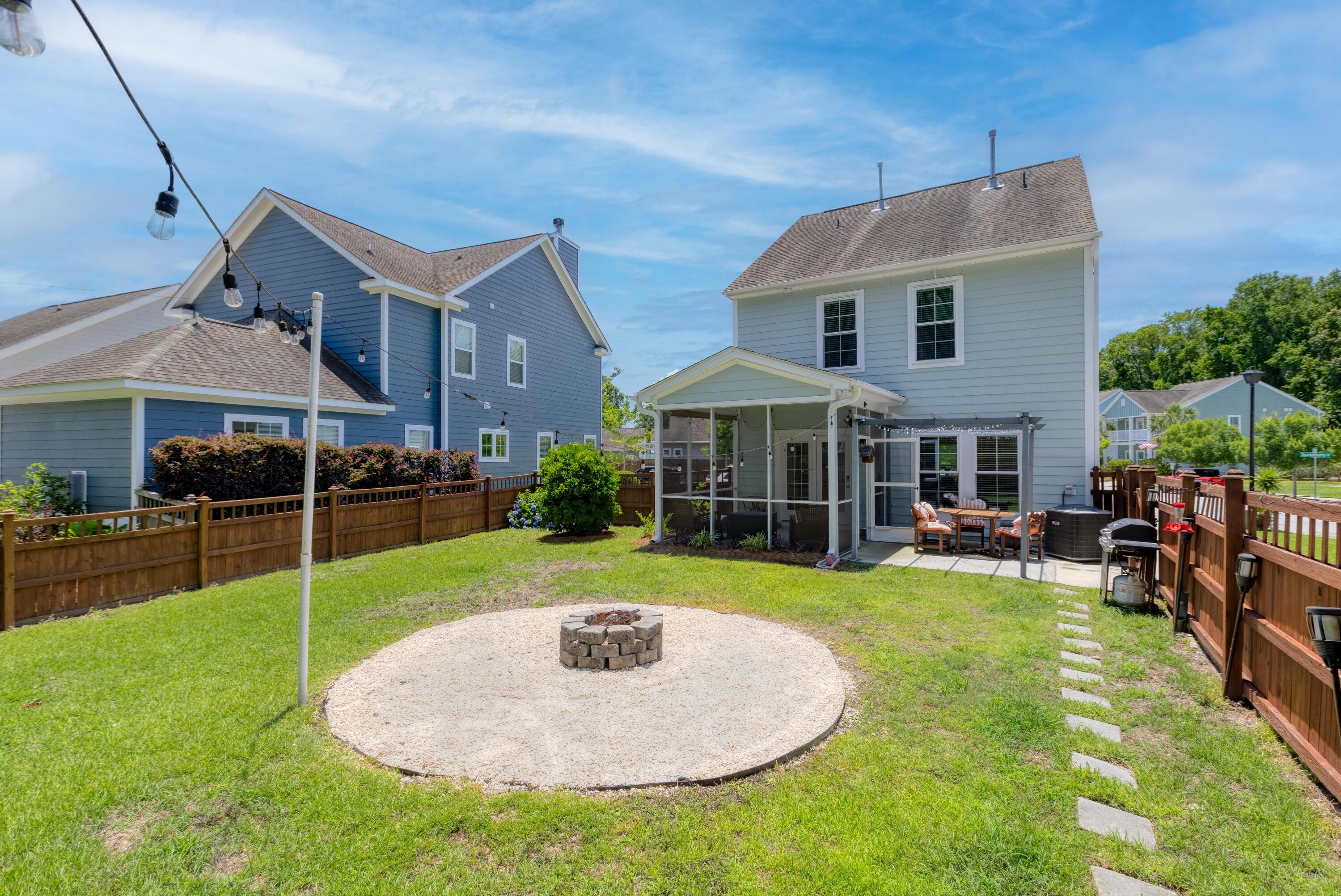 1666 Sparkleberry Lane