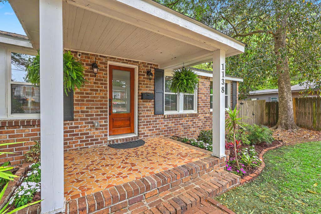 Photo of 1138 Leesville Street, North Charleston, SC 29405 (MLS # 26016175)