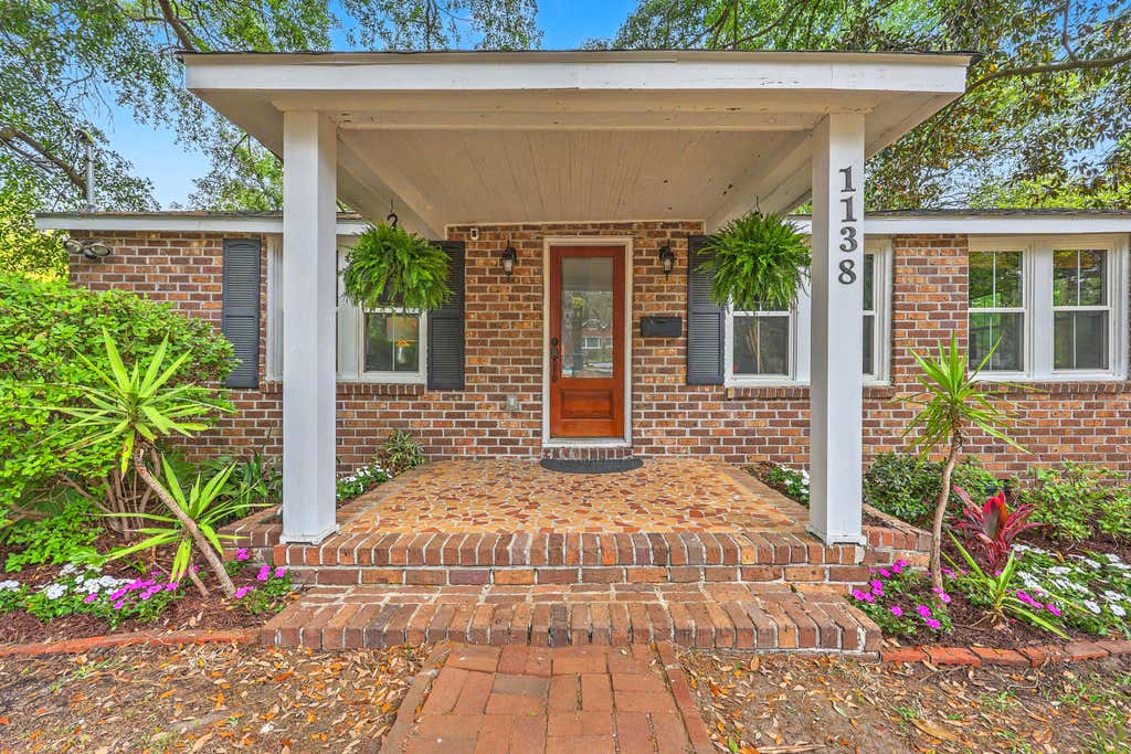 Photo of 1138 Leesville Street, North Charleston, SC 29405 (MLS # 26016175)