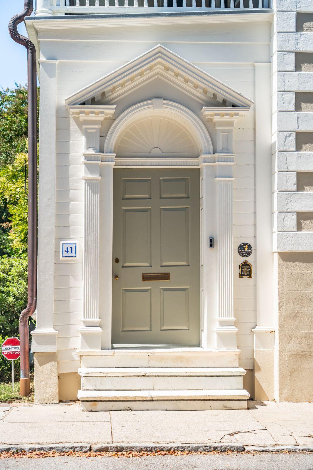 41 King Street