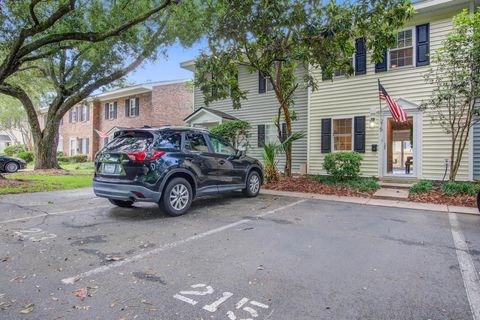 Condominium in Mount Pleasant SC 215 Heritage Circle 1.jpg