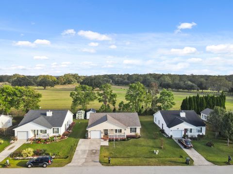 A home in Moncks Corner