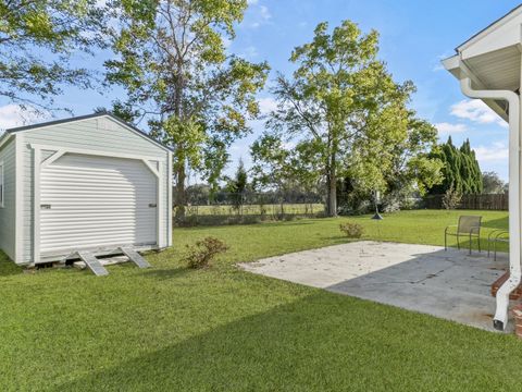 A home in Moncks Corner