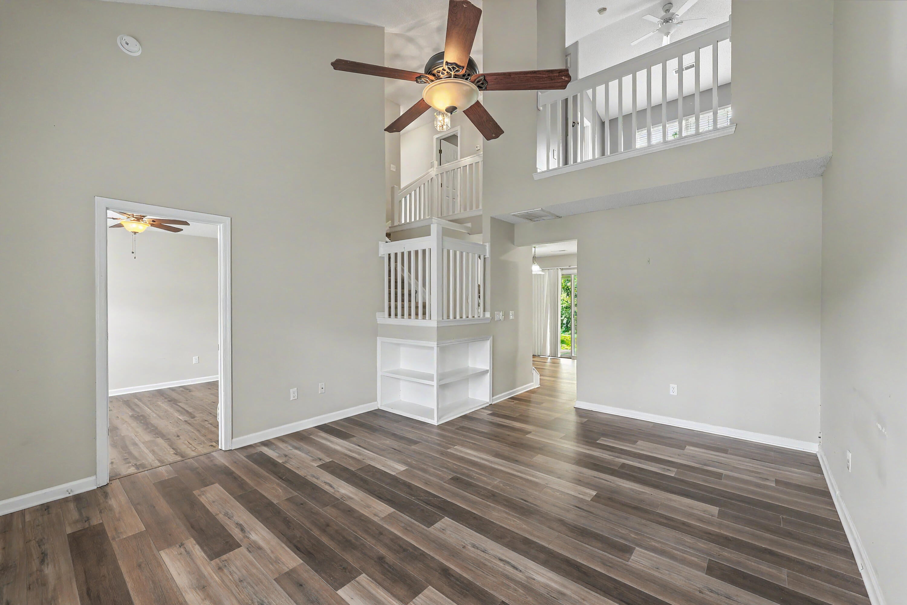132 Hornby Circle